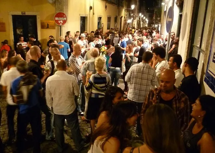 Flh Bairro Alto Central Apartment